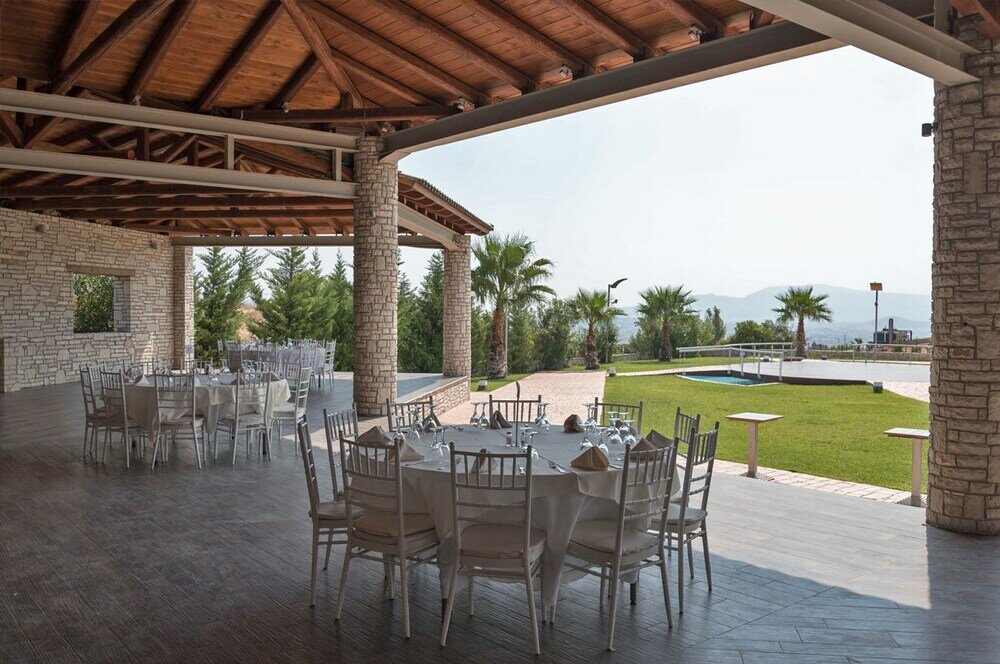 Фото Acharnis Kavallari Hotel Suites