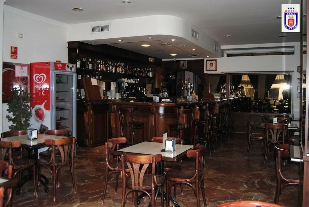 Фото Peña de Arcos