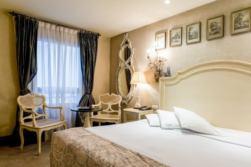 Фото Hotel Chateaubriand