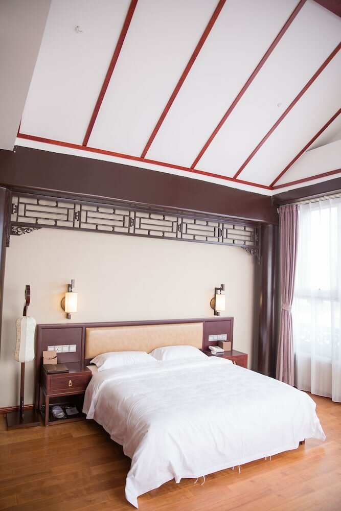 Фото Yitingzhenshe Hotel