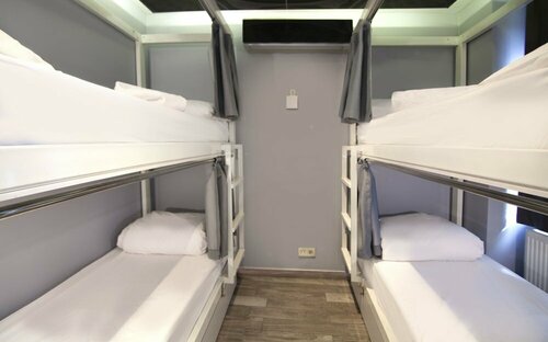 Хостел Stay Inn Taksim Hostel в Бейоглу