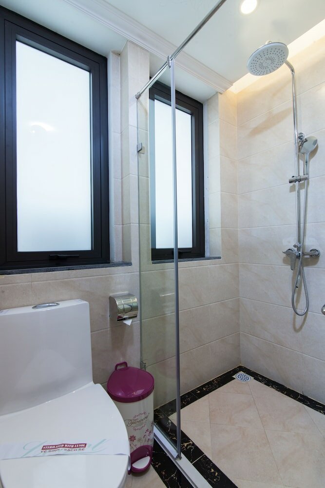 Фото Hanoi Central Hotel & Residences