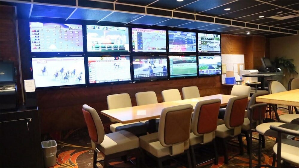 Фото Central Suite Hotel