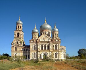 Церковь Рождества Богородицы (ул. 8 Марта, 134, село Никольское), православный храм в Астраханской области