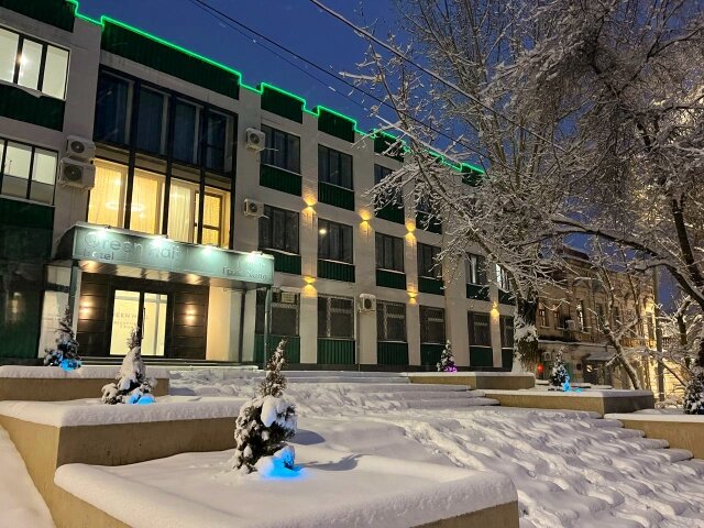 Фото отеля 2