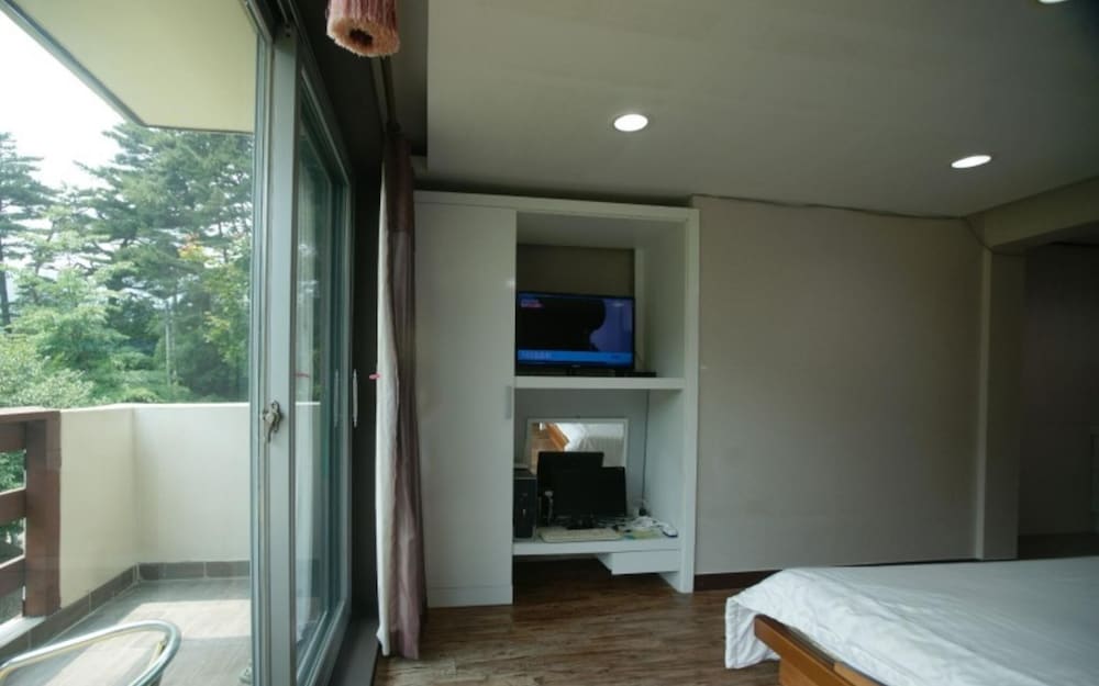 Фото Yangyang Denver House Pension