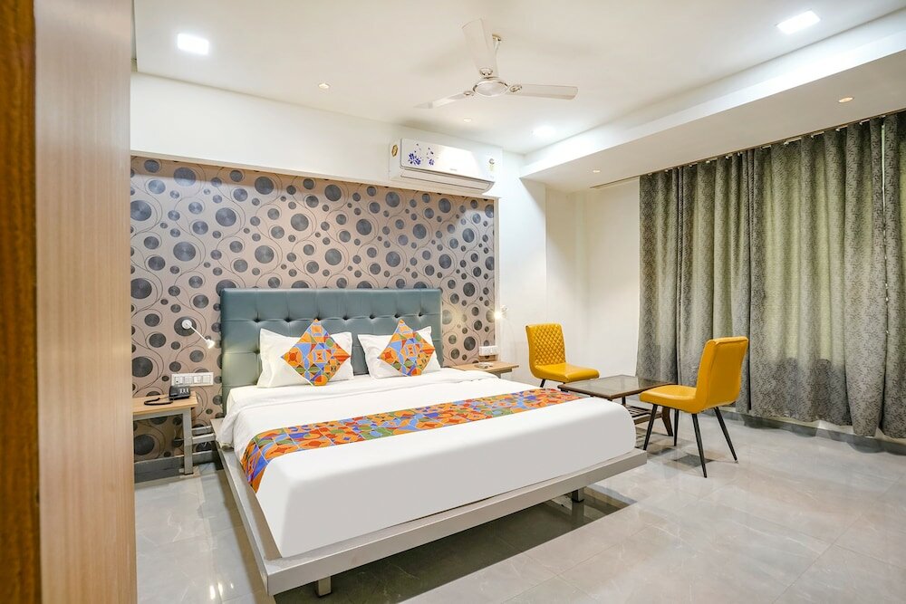 Фото Fabhotel Arc Palace