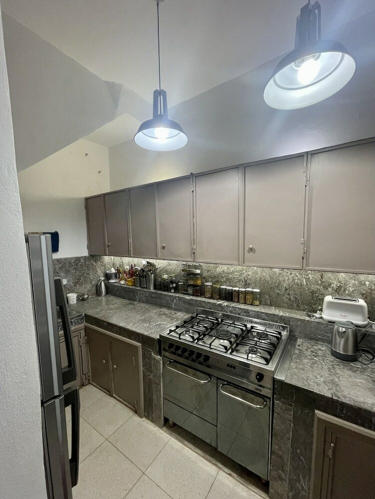 Фото Riad Zouhour