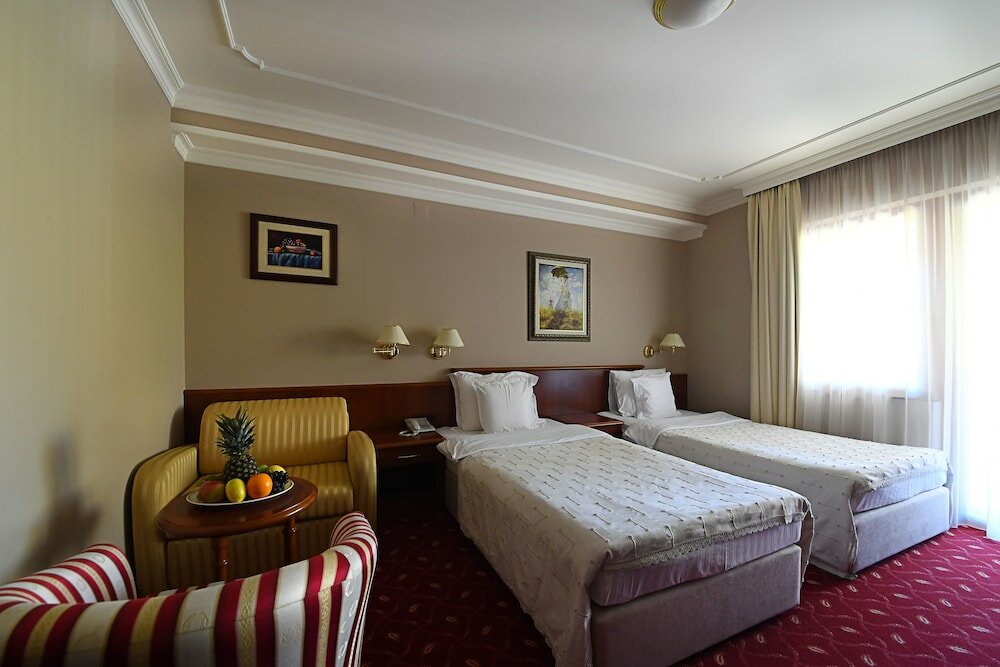 Фото Hotel Kovilovo