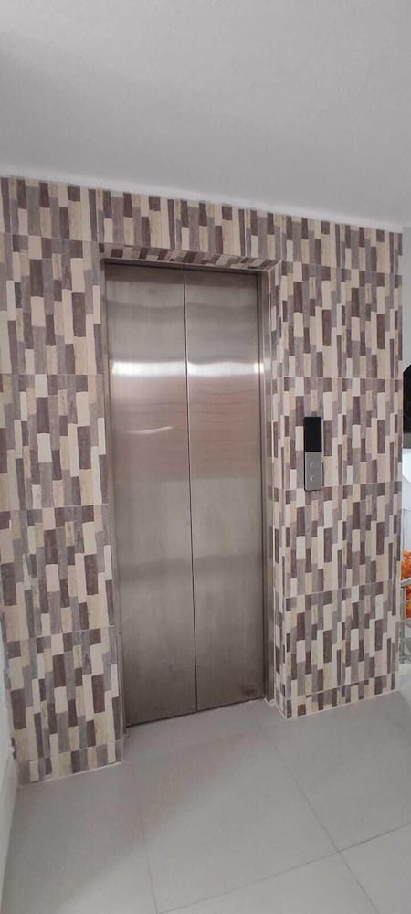 Фото Hotel Prime Inn Mirpur 10