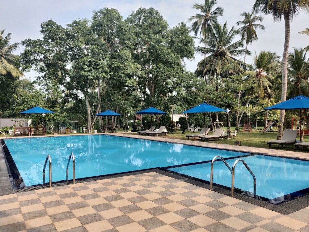 Фото Oreeka - Katunayake Airport Transit Hotels