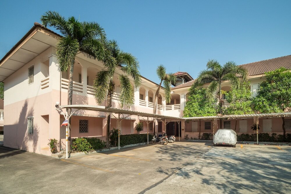 Фото Oyo 678 The Room Relax