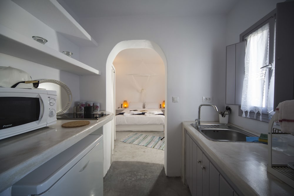 Фото Naftilos Houses