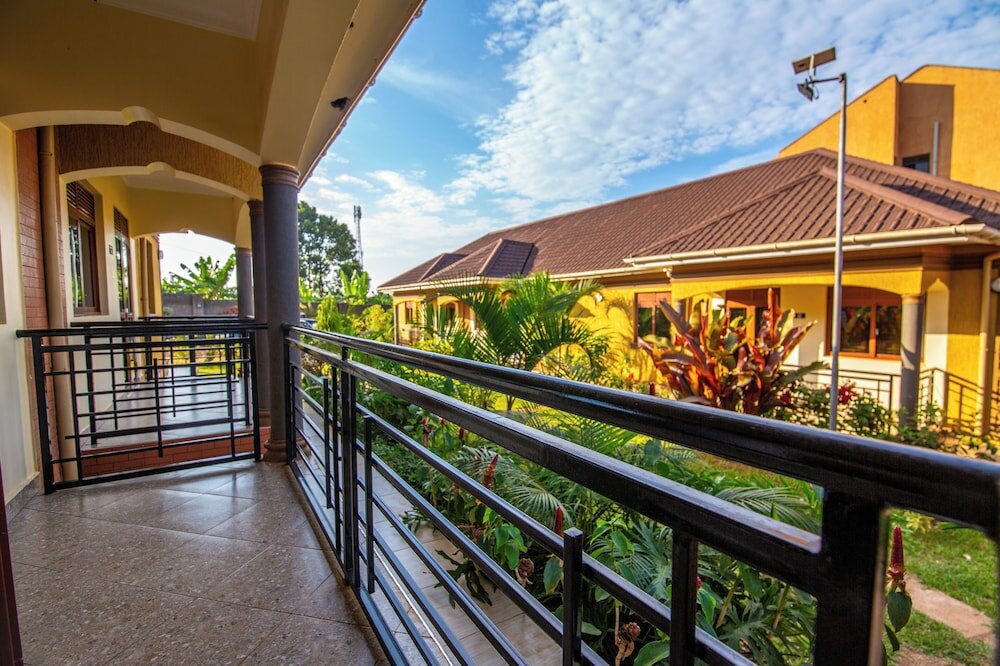 Фото отеля 5