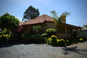 Гостиница Gracemont Guesthouse в Элдорете