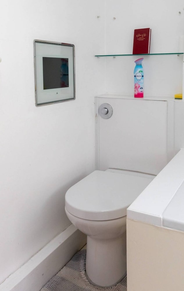 Фото Charming 1bd Flat With Balcony - Kensington