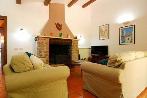 Апартаменты Monte Malbe Charming Villa with Garden and Parking