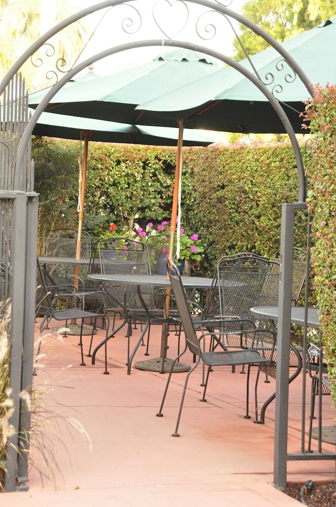 Фото The Eagle Inn