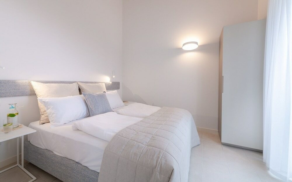 Фото Pareus Beach Resort