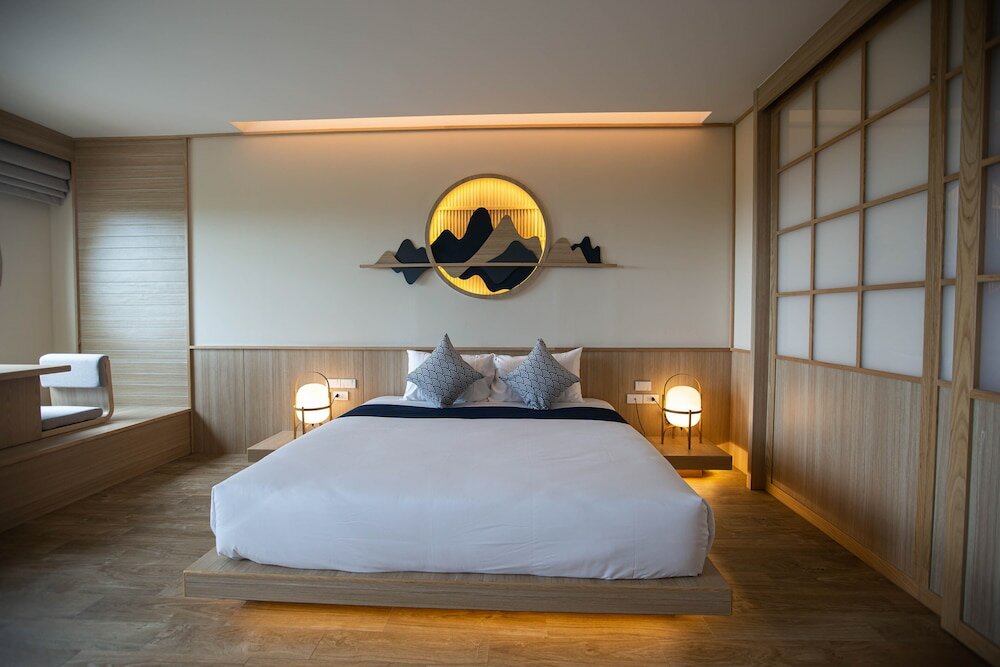 Фото The Arch Phuket Hotel