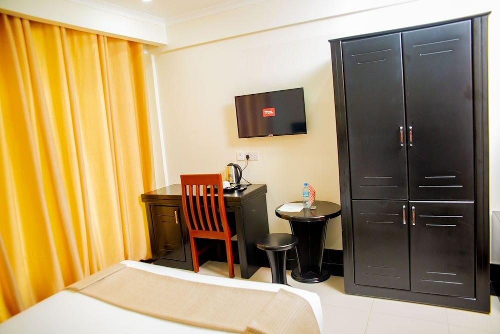 Фото Eden Highlands Hotel