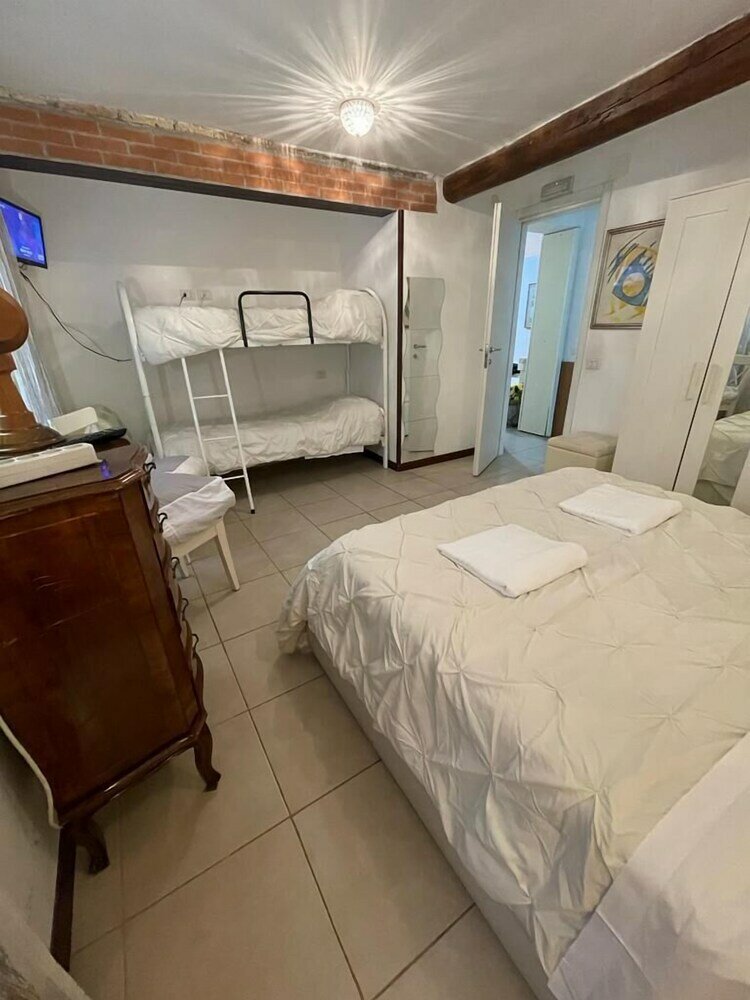 Фото Charme Holidays Venice