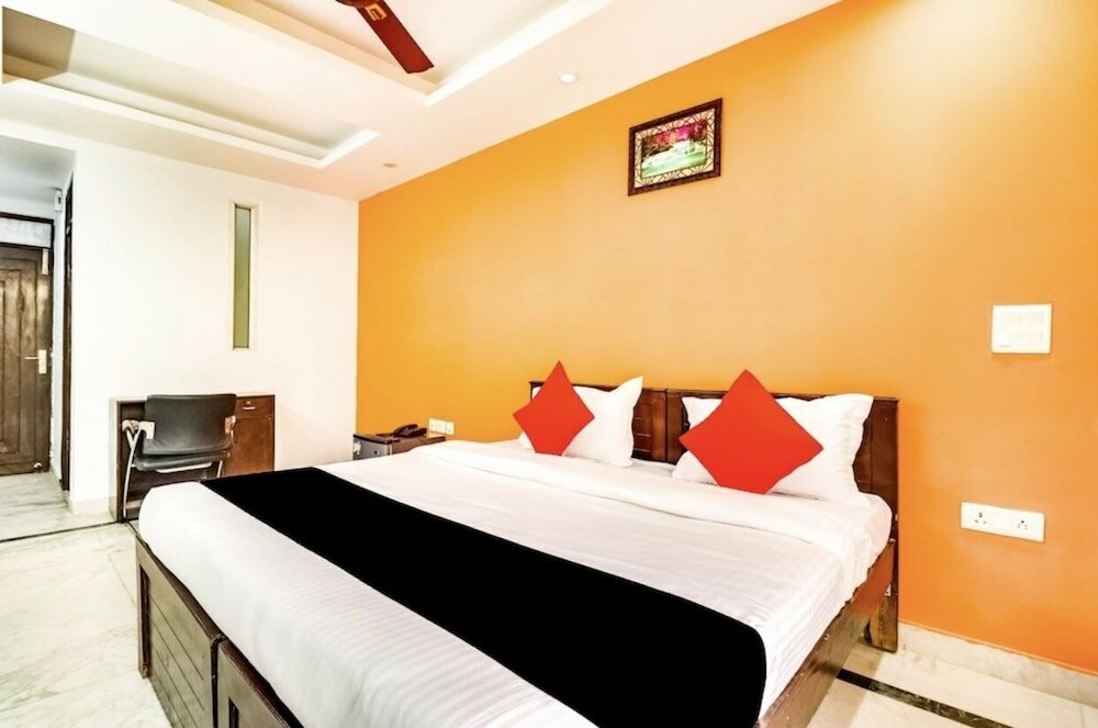 Фото Hotel Jasola 82 inn