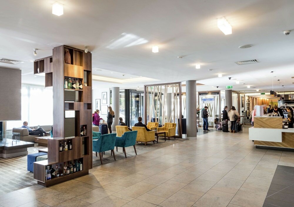 Фото DoubleTree by Hilton London Angel Kings Cross