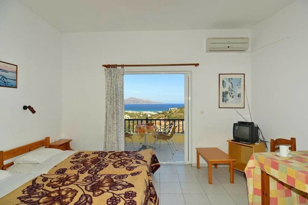 Фото Kaloudis Apartments