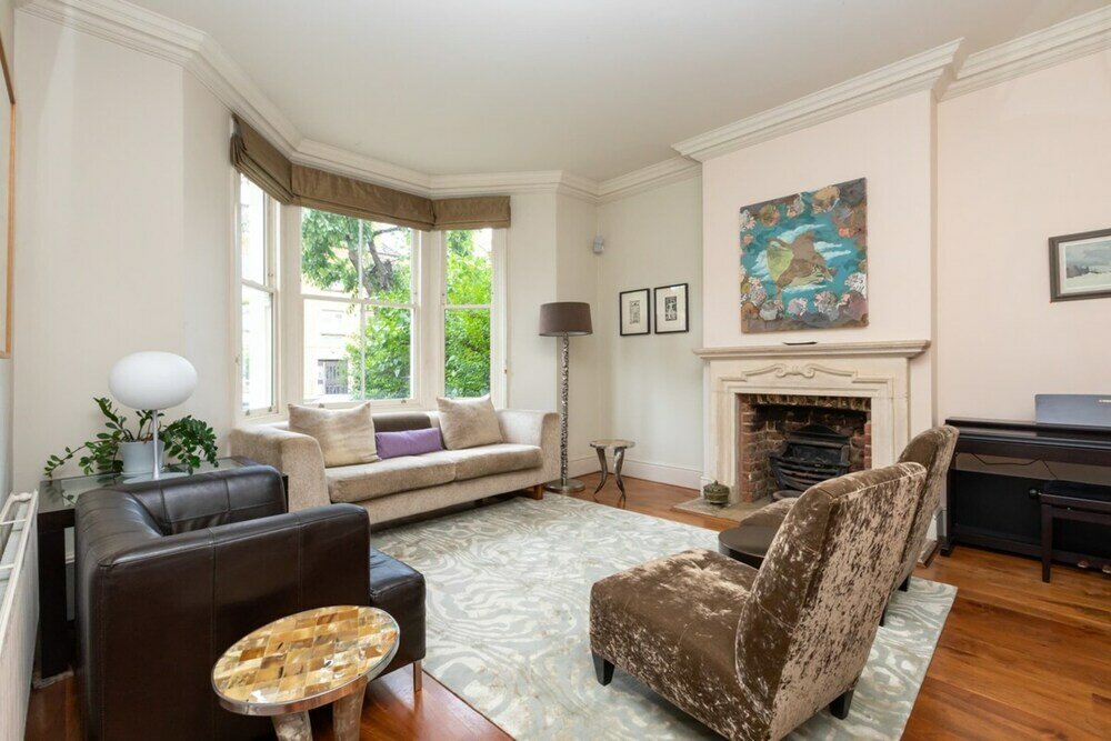 Фото Incredible 5 Bedroom House W/private Garden -wandsworth!