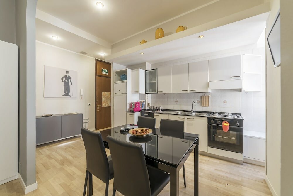 Фото Vittorio Emanuele Apartment