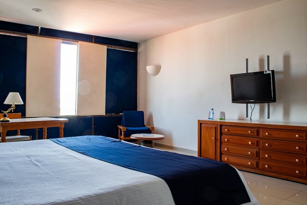 Фото Misión Guadalajara Carlton