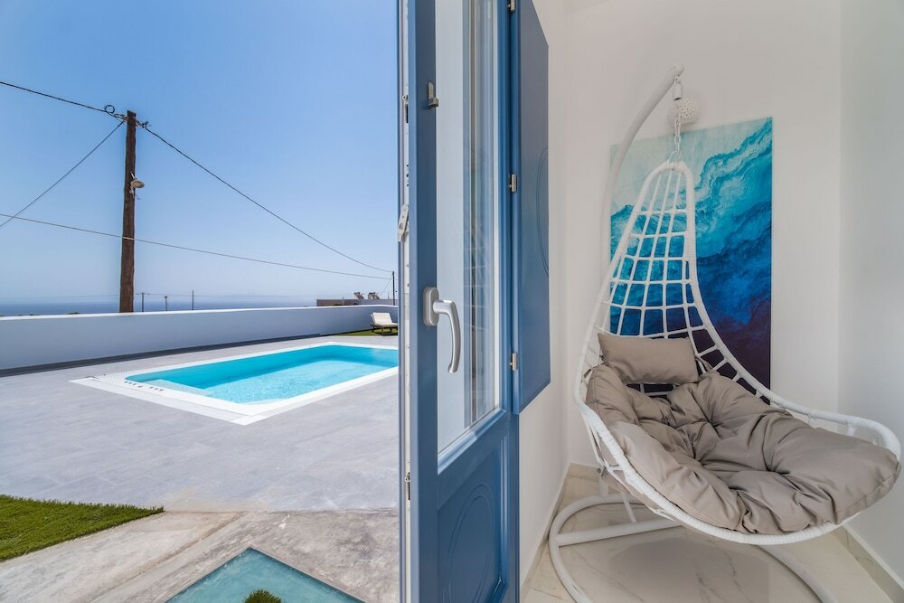 Фото Kyklos luxury Villas with private pool