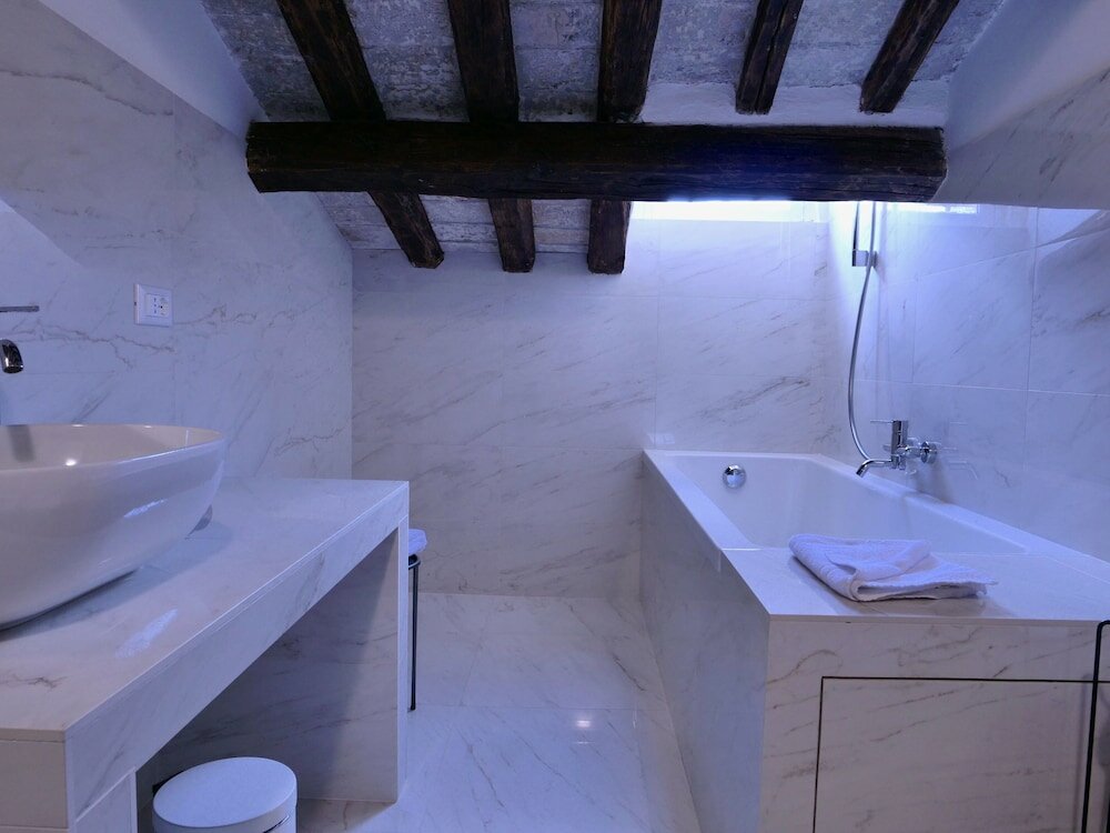 Фото Helmirage Suite VIA Del Corso