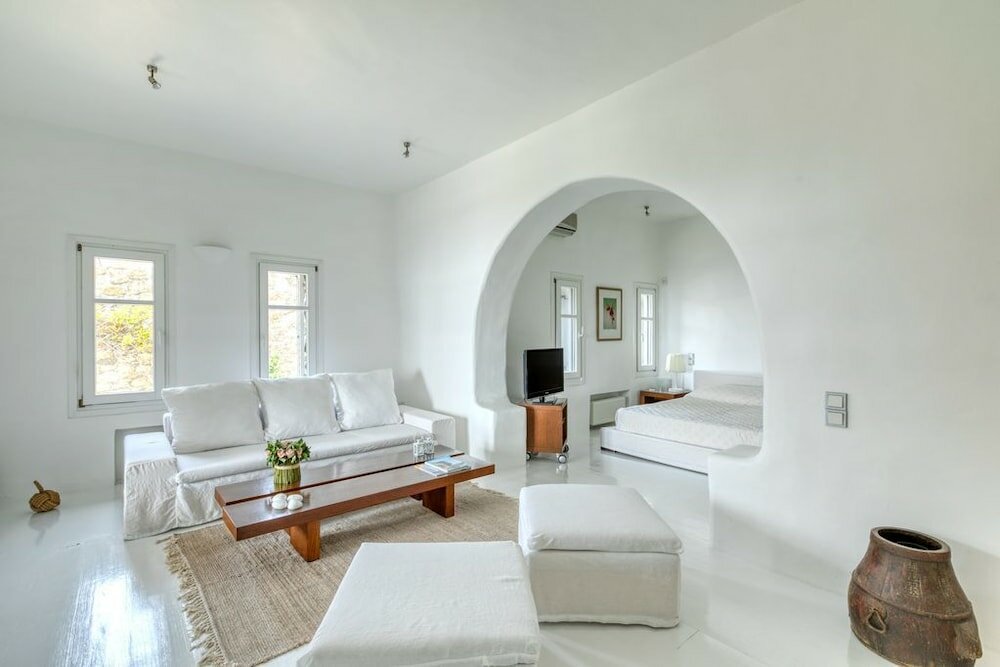 Фото Crystal Villa 6 Bedroom