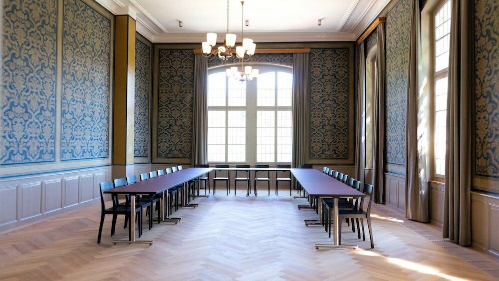 Фото Burgdorf Castle Youth Hostel