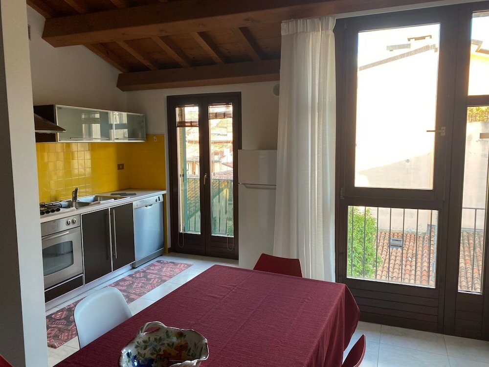 Фото Veronetta 52