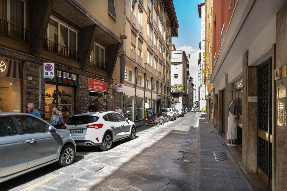 Фото 7Heaven Pontevecchio Rooms
