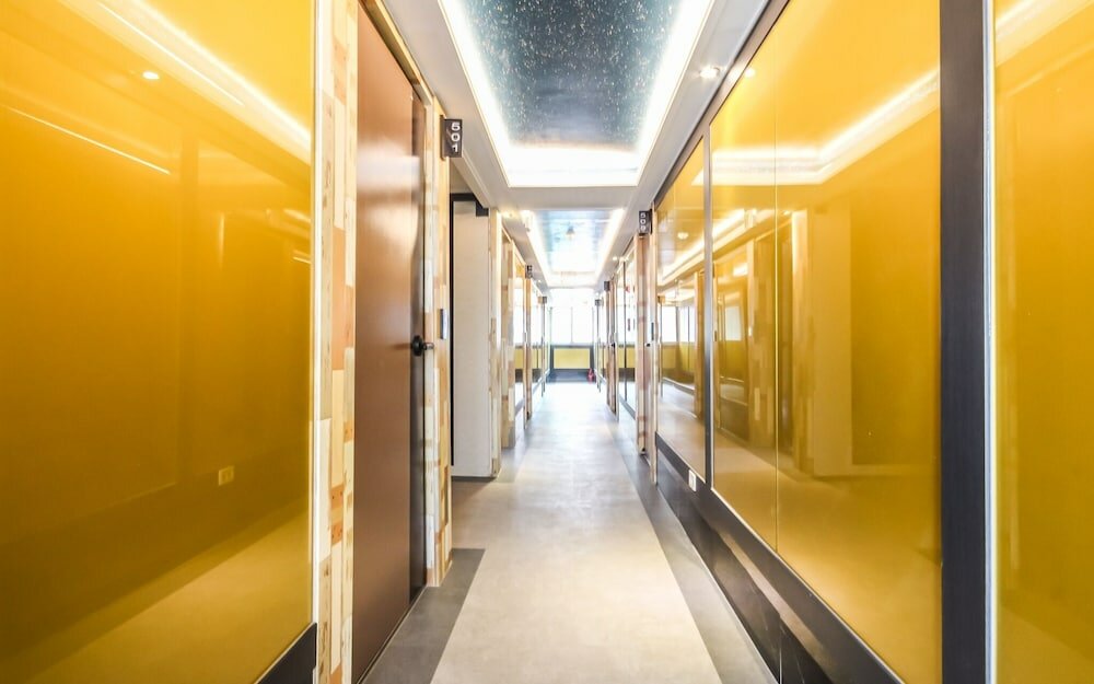 Фото Yeosu Luna Hotel