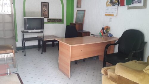 Гостиница Marlin Guest Resort в Накуру