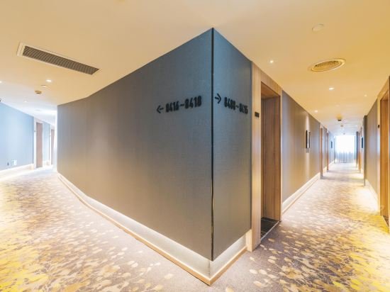 Фото Atour Hotel New International Expo Center Shanghai