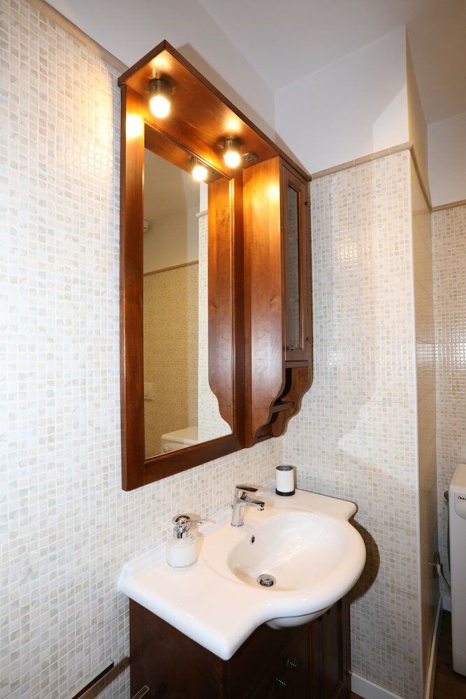 Фото Unique Luxury Apartment and Rooms