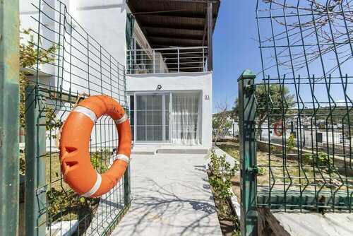 Гостиница Superb Villa With Sea View in Bodrum в Миласе