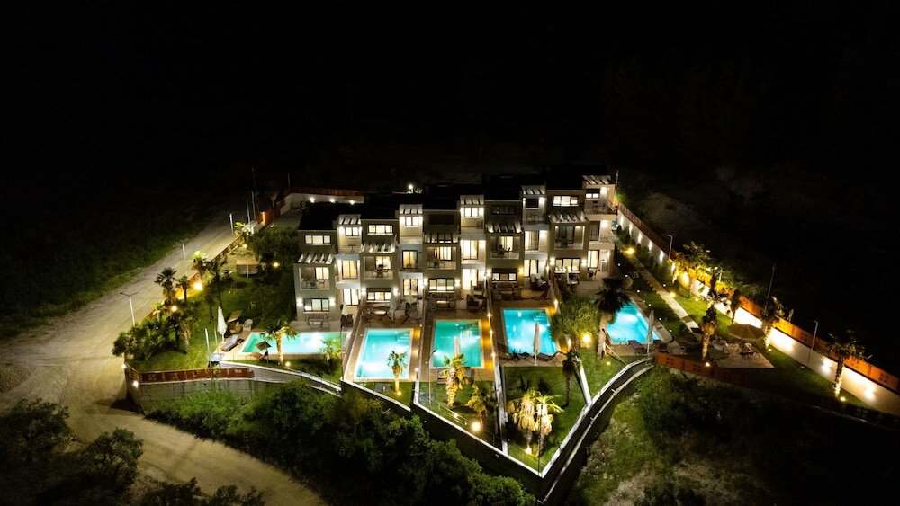 Фото Pefkohori Golden Mountain Beach Resort