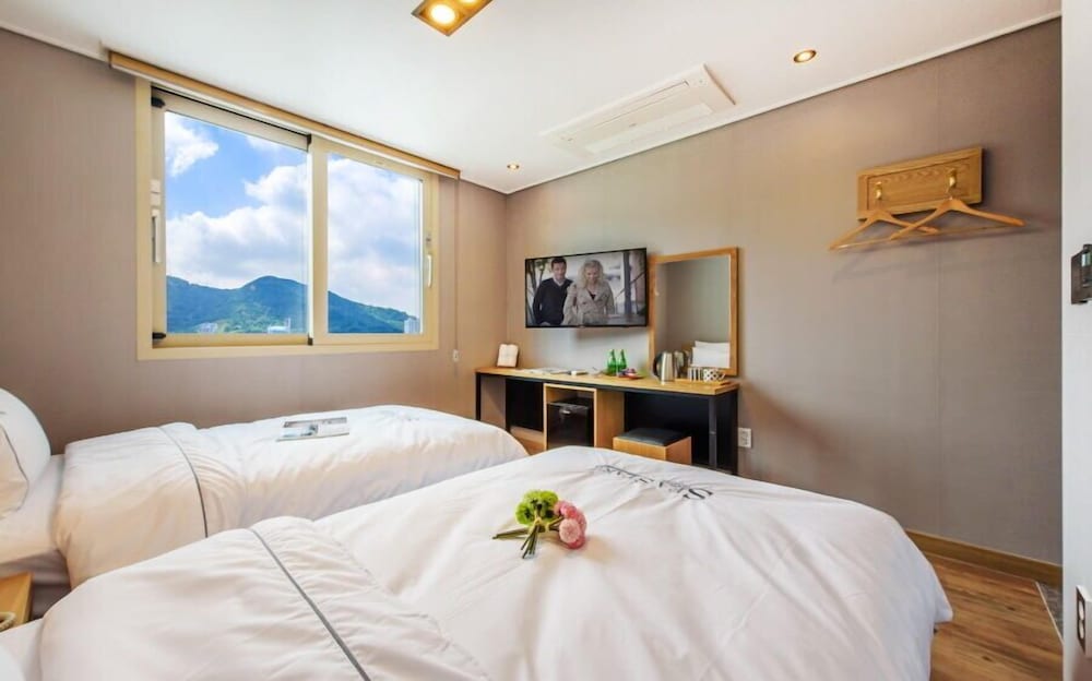 Фото Sea Star Hostel Yeosu