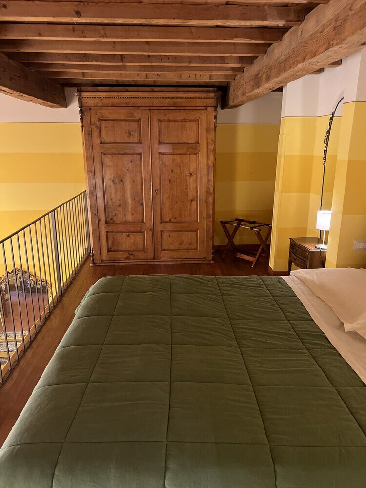 Фото La Fanciulla del West