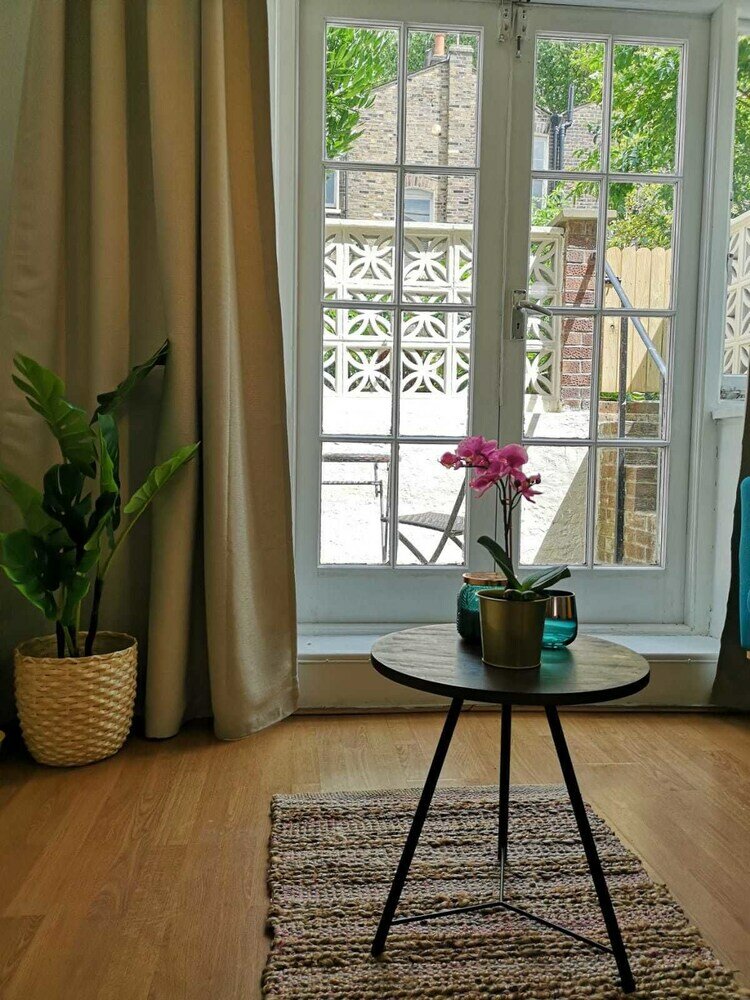 Фото Cosy Apartment in Islington - A