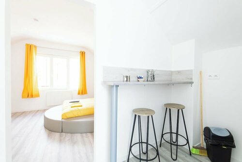 Гостиница Glm Residences 1 в Сен-Кантене