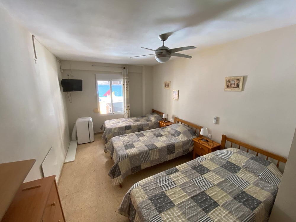 Фото Pensión El Parque