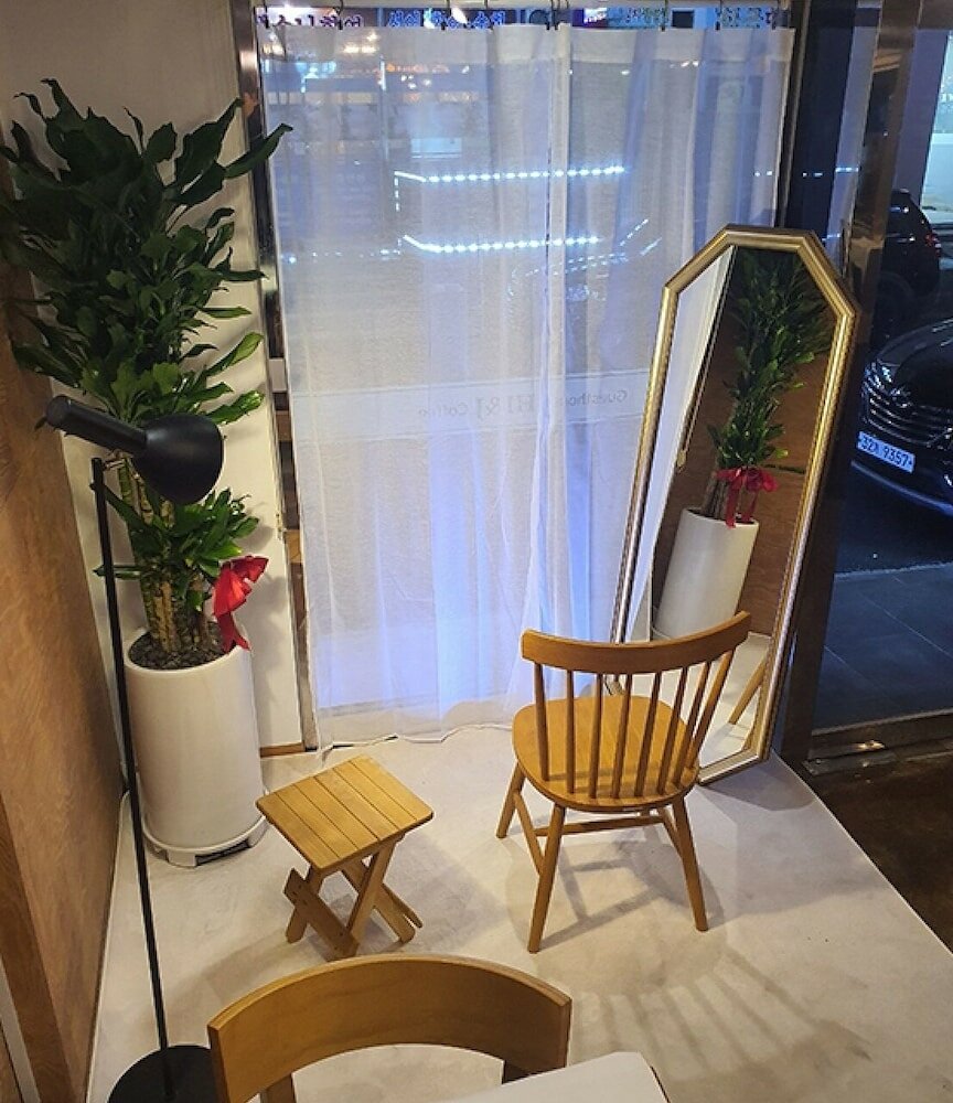 Фото Yeosu Hi and J Guest House